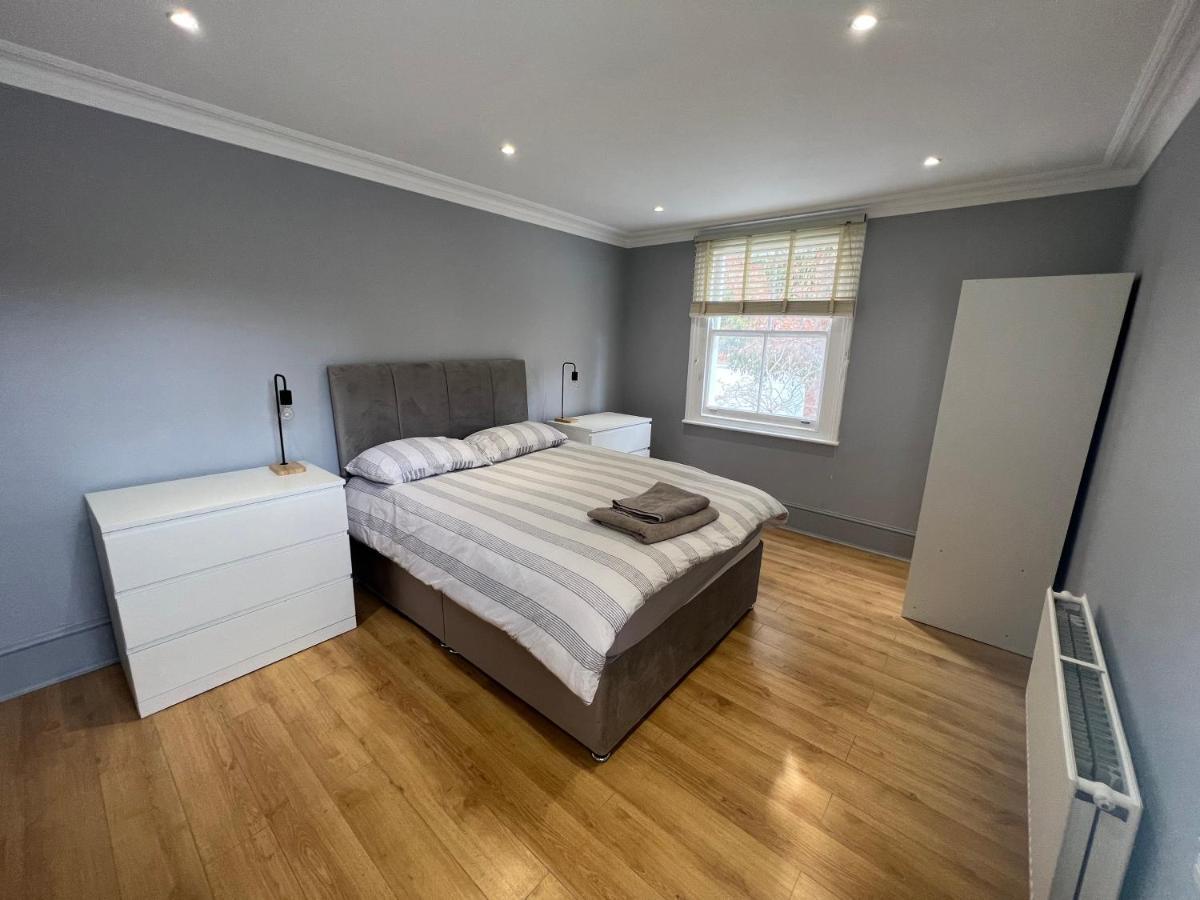 Lovely 2-Bedroom Victorian Flats Londra Esterno foto