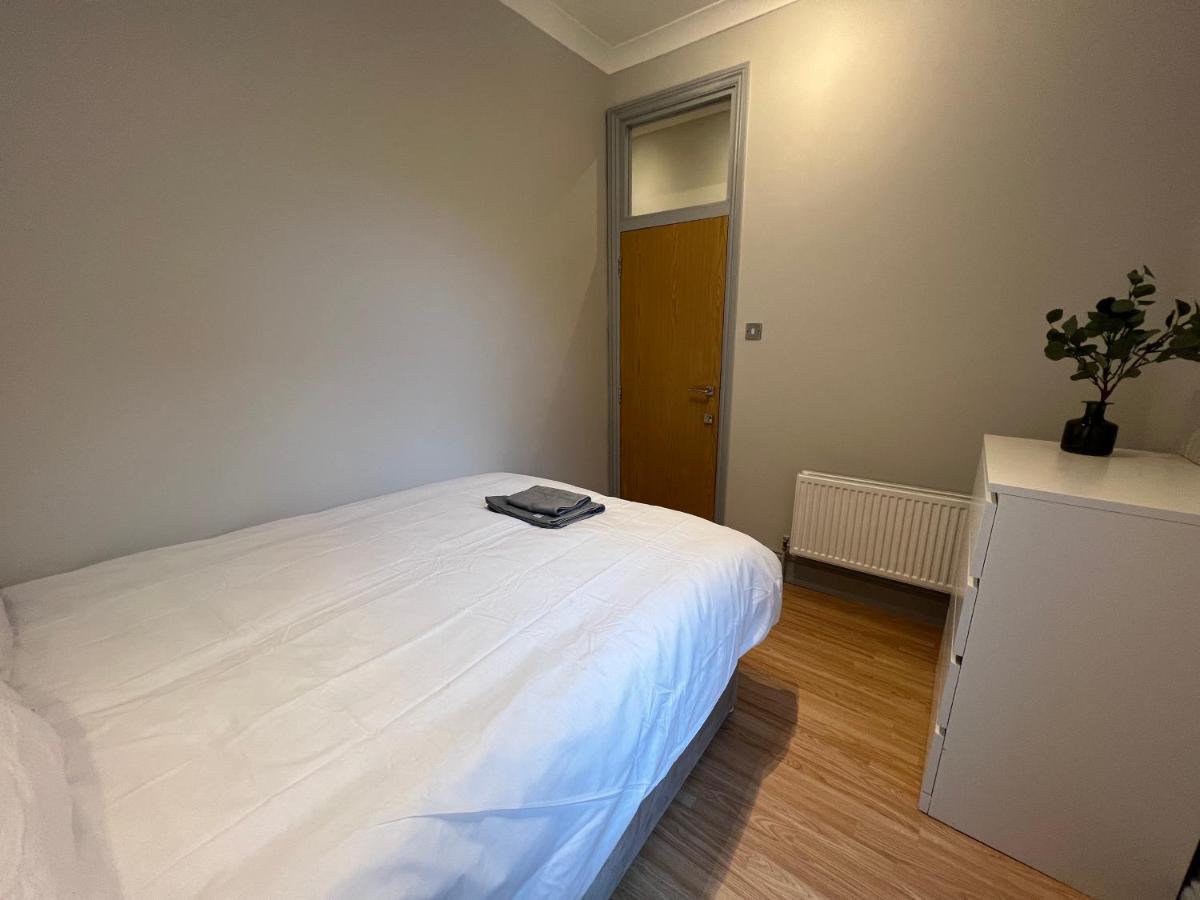 Lovely 2-Bedroom Victorian Flats Londra Esterno foto